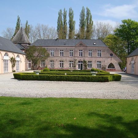 B&B Chateau Bagatelle Frasnes-lez-Anvaing Buitenkant foto